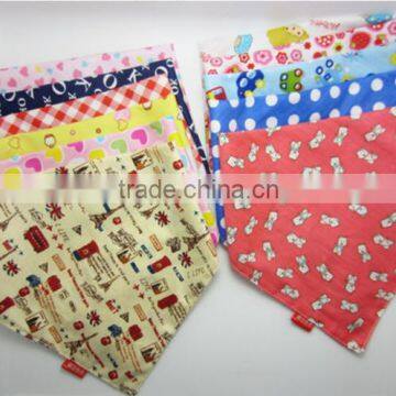 100% cotton neckerchief baby bib manufacturer with 2 bottons 0-5 years ols kids