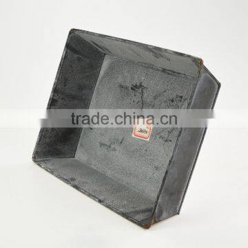 China Factory Supply Outdoor Style French Garden Galvanized Hammered Metal Herb Planter photo-2