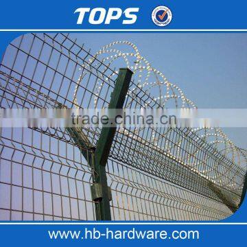 China Free Samples Chain Link Fence Top Barbed Wire photo-3