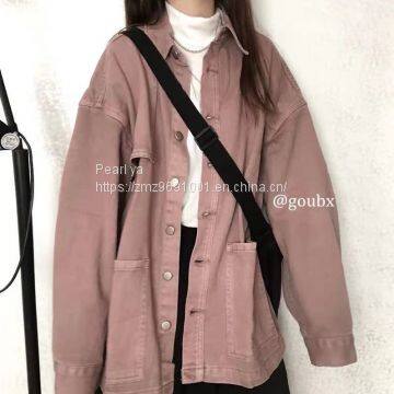 In the fall of 2020, the new coat is loose and good-looking, slimming and not pilling ladies' coat