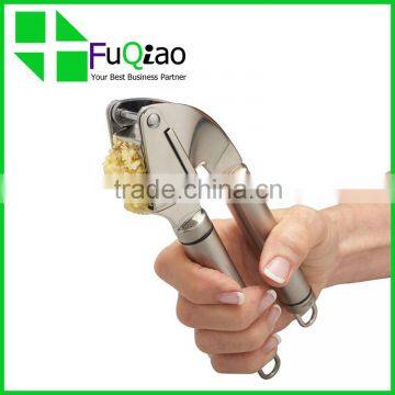 Stainless steel Garlic Press Hand Squeeze Ginger Crusher Masher Smart Kitchen Tool                        
                                                Quality Choice
                                                    Most Popular