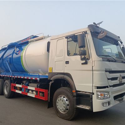 6 Wheelers Various Specialized Vehicle 10m3 Sewage Suction Tanker Truck