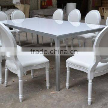 Slap-up white wedding chair and table XYN564