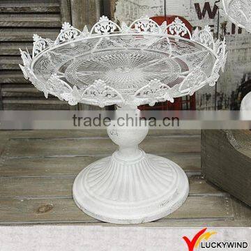 Wholesale Shabby Chic Vintage White Metal Wedding Cake Stands                        
                                                Quality Choice