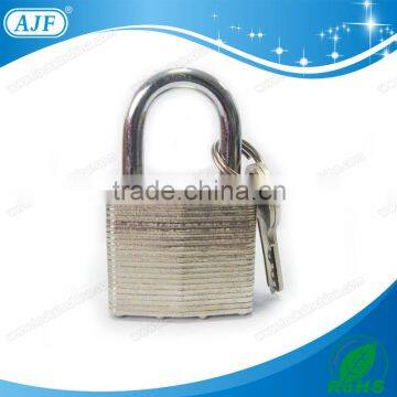 1-9/16in (40mm) Wide Long Shackle Weatherproof Laminated Padlock, Non-Removable Key, Keyed Alike photo-5