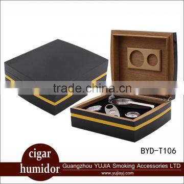 Useful portable cedar wood cigar humidor gift set cohiba cigar humidors suits lacquering cigar humidor