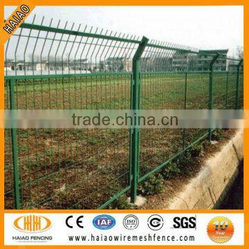 HAIAO galvanized steel welded wire mesh fence panels in 6 gauge (factory sale)