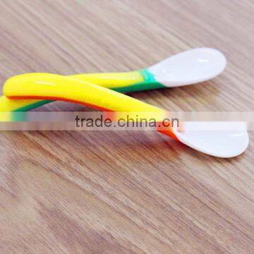 Wholesale Portable Baby Silicone Training Feeding Spoon for Kids