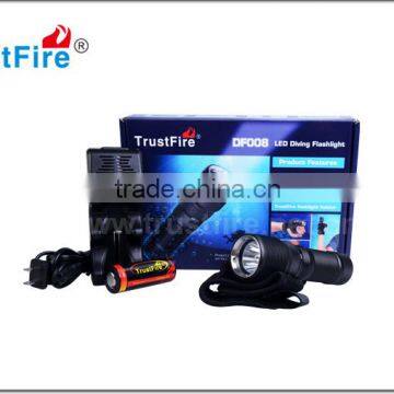 Trustfire wholesale DF008 XM-L 2 Led 700 lumen led diving flashlight/diving torch