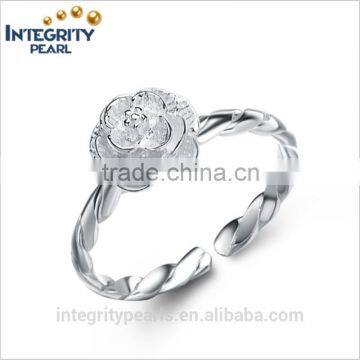 Beautiful flower nice quality Fashion romantic silver engagement ring