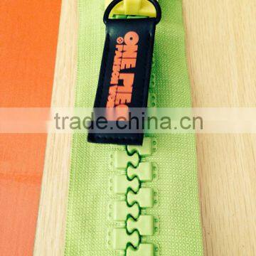 Fashion Decorative Plastic Zipper