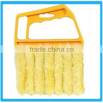 Mini Clean 7 Brush Venetian Blind Cleaner