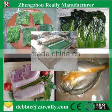 full automatic Continuous Rolling food seafood vegatable fish vacuum packing machine with famous brand pump