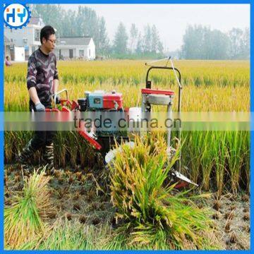 2017 Hot Sale Mini Reaper Binder-combine Harvester photo-3