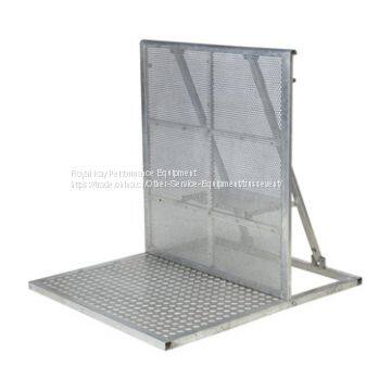 Aluminum crowd control barrier