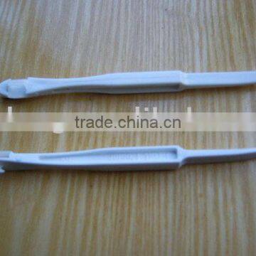 plastic peeler