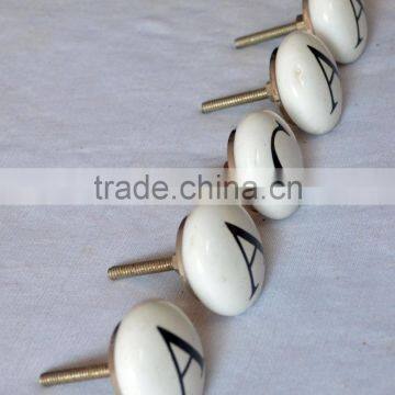 Newest Design Hand Painted Alphabetic Door Knobs photo-3