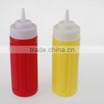 Plastic ketchup mustard dispenser