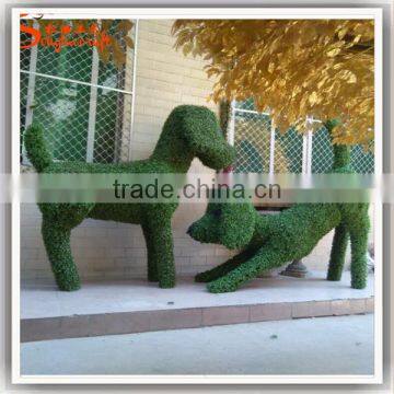 Customized artificial topiary grass animal landscaping for decoration