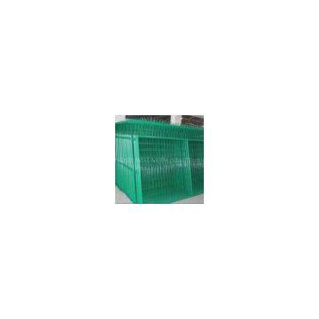 Welded wire mesh panel fences