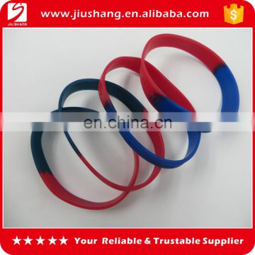 High quality silicone bracelet with logo, charm silicone wristband with stitching color, silicone band for sale