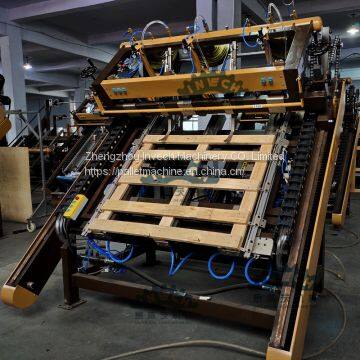 Semi-auto Wooden Pallet Nailing Machine with Adjustable Molds