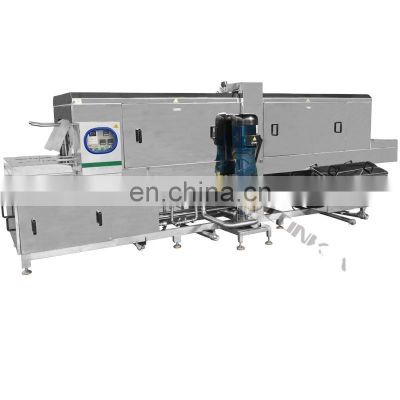 Food industry high efficient turnover basket washing machine