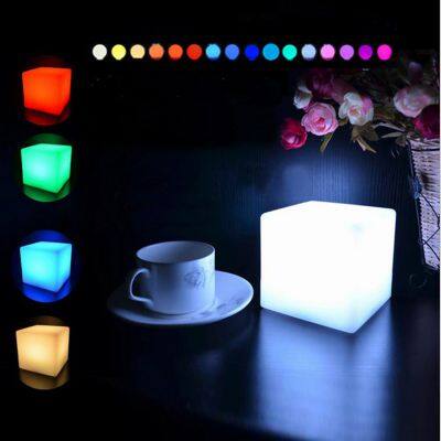 Remote Control Wireless RGB Portable Customize Battery Operated Restaurant Bar Table Night Lamp
