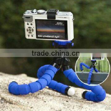 Blue Octopus Style Portable and adjustable Tripod Stand with Mount / Holder (L) for Digital Camera