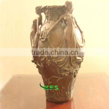 Three angels bronze vase