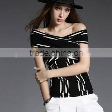 Word shoulder Slim Line lady fashionable young women t shirt