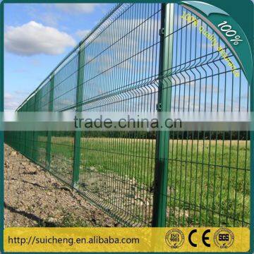 Guangzhou factory Free Sample PVC coated metal security farm fence security iron farm fencing                        
                                                Quality Choice