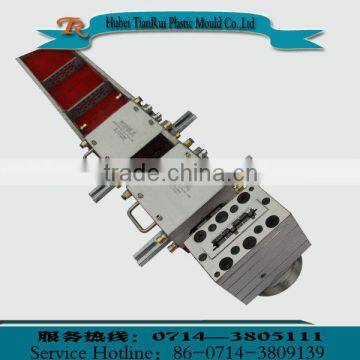 Новаторская замечательная декоративная панель для наружных стен WPC и ее штамп photo-4