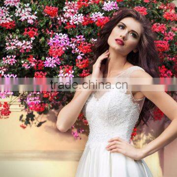 Magical Wedding Mensa Gown With Impressive Royal Train 2016 New Collection photo-3