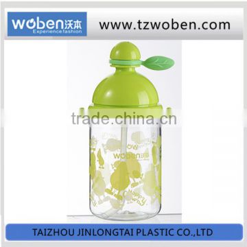 plastic kids water bottles with strraw and strap