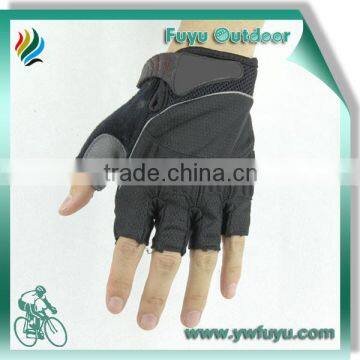 fitness gloves