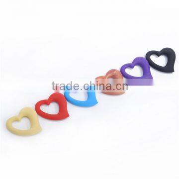 New style 2016 hot sale soft heart shape silicone pendant teething,silicone baby teether necklace