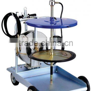 Mobile grease dispensing kit