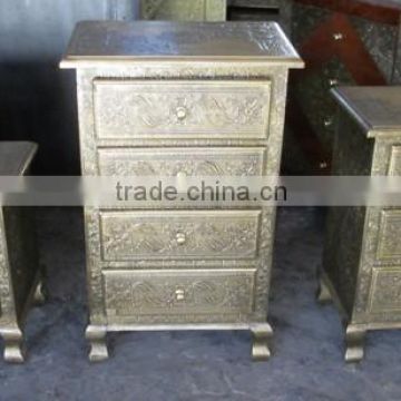 METAL FITTING DRAWER CHEST