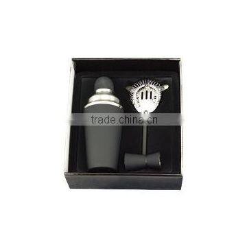 cocktail shaker in steel & plastic