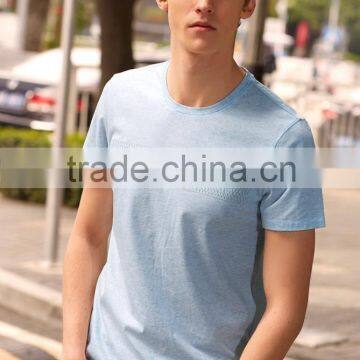 New Men Round Collar T-shirt in Summer photo-5