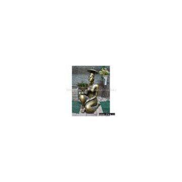 Statue Planter