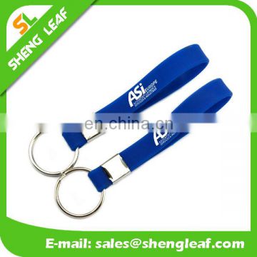 Professional product cheap promotional custom silicone keychain