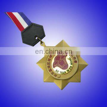 50MM Zinc alloy sports medal with tricolor ribbon