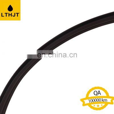 High Quality Car Accessories Auto Spare Parts Water Run Strip Right 75555-02380 For COROLLA LEVIN NRE210