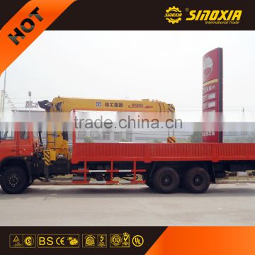 truck mounted crane from chinese supplier at competitive price