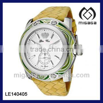 LATEST DESIGN BEAUTIFUL QUARTZ WATCH-SWISS MOVEMENT QUARTZ WATCH