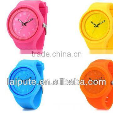 2013 new desgin colorful silicon sport watch ,jelly waterproof watch,yelloy wrists silicon watches