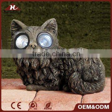 resin solar cat light for garden decoration