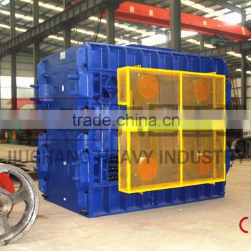 China Mining Machinery Four Roller Crusher Hot Sale Crusher With Low Price And High Efficiency